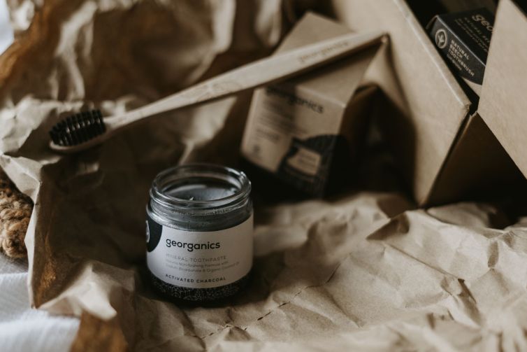 Say Goodbye to Fluoride: Our Top Toothpaste Picks