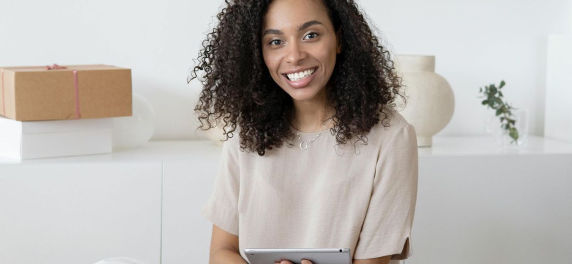 The Bold Girl’s Guide to Start Your Own Business